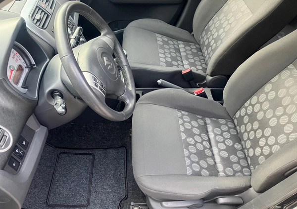 Suzuki Splash cena 18900 przebieg: 188000, rok produkcji 2009 z Szczytno małe 172